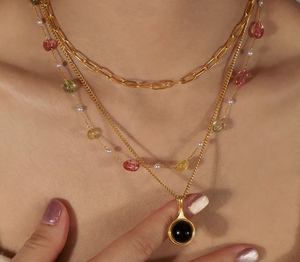 Collier en acier et titane avec pendentif géométrique en pierre d'agate et œil de tigre pour femmes